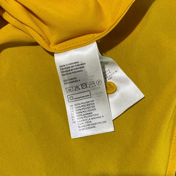 Sun flower yellow blouse - BRAND NEW - Picture 5 of 5
